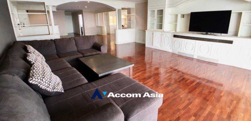  1  3 br Condominium For Rent in Sukhumvit ,Bangkok BTS Ekkamai at Oriental Tower 1511652