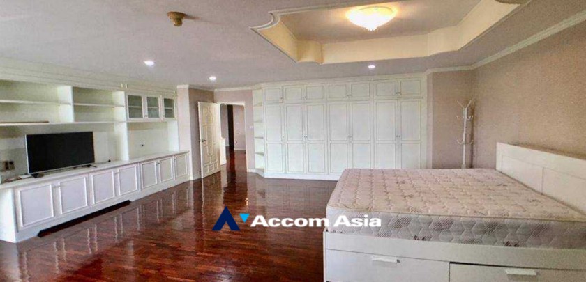 8  3 br Condominium For Rent in Sukhumvit ,Bangkok BTS Ekkamai at Oriental Tower 1511652