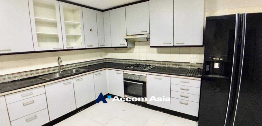 5  3 br Condominium For Rent in Sukhumvit ,Bangkok BTS Ekkamai at Oriental Tower 1511652