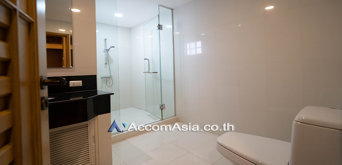 10  3 br Apartment For Rent in Sukhumvit ,Bangkok BTS Phrom Phong at Classic Style - High Standard Apartment in a Prime Location 1511690