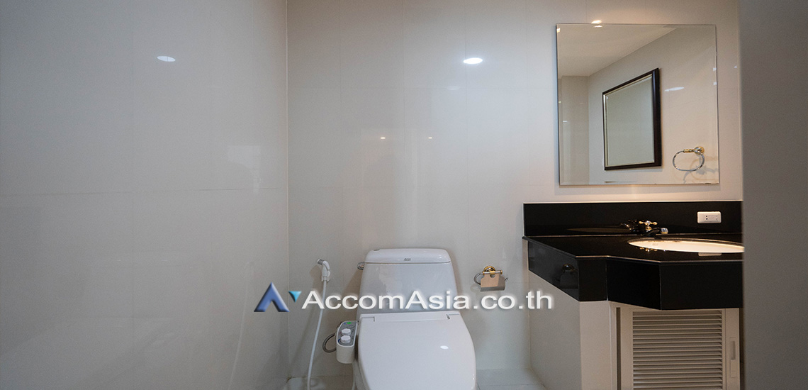 14  3 br Apartment For Rent in Sukhumvit ,Bangkok BTS Phrom Phong at Classic Style - High Standard Apartment in a Prime Location 1511690