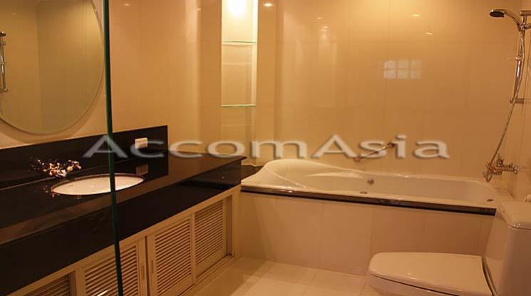9  2 br Apartment for rent and sale in Sukhumvit ,Bangkok BTS Phrom Phong at Classic Style - High Standard Apartment in a Prime Location 1511691