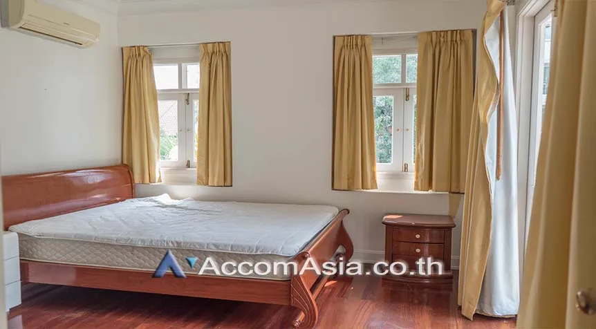10  4 br House For Rent in Sukhumvit ,Bangkok BTS Phrom Phong 2311729