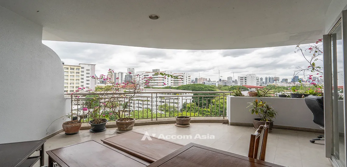 unitPet friendly |  4 Bedrooms  Apartment For Rent in Sathorn, Bangkok  near BRT Technic Krungthep (1511881)