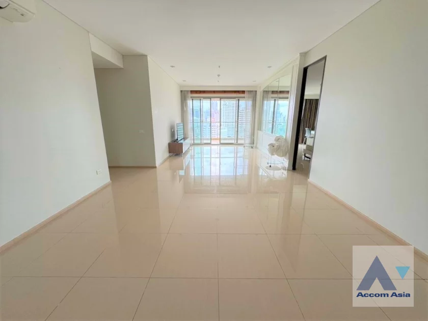 Condominium For Rent in Ratchadaphisek , Bangkok Code 1511903