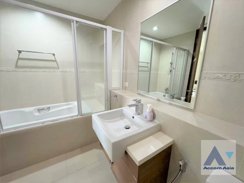 21  3 br Condominium For Rent in Sukhumvit ,Bangkok BTS Asok - MRT Sukhumvit at The Lakes 1511903