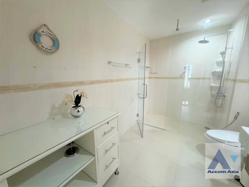 19  3 br Condominium For Rent in Sukhumvit ,Bangkok BTS Asok - MRT Sukhumvit at The Lakes 1511903