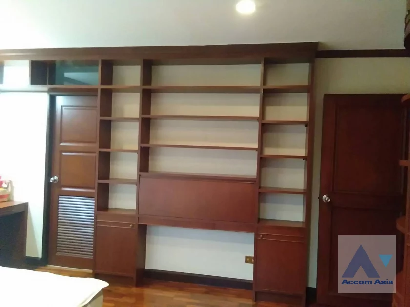 11  3 br Apartment For Rent in Sukhumvit ,Bangkok BTS Thong Lo at Greenery Space In Bangkok 1411909