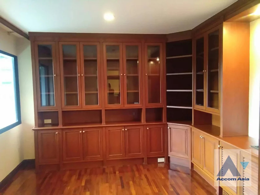 13  3 br Apartment For Rent in Sukhumvit ,Bangkok BTS Thong Lo at Greenery Space In Bangkok 1411909