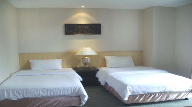 7  2 br Apartment For Rent in Sukhumvit ,Bangkok BTS Asok - MRT Sukhumvit at Boutique living style 1411918