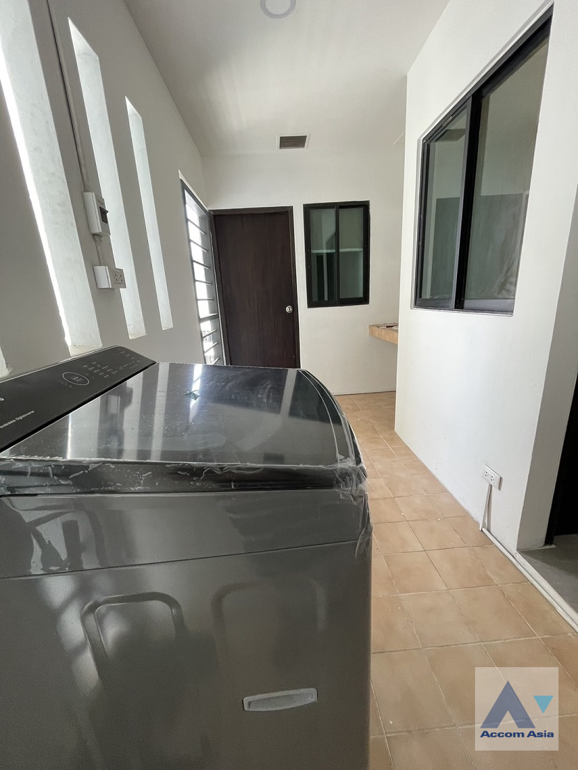 8  3 br Condominium for rent and sale in Sathorn ,Bangkok BTS Sala Daeng - MRT Lumphini at Sathorn Gardens 1511931