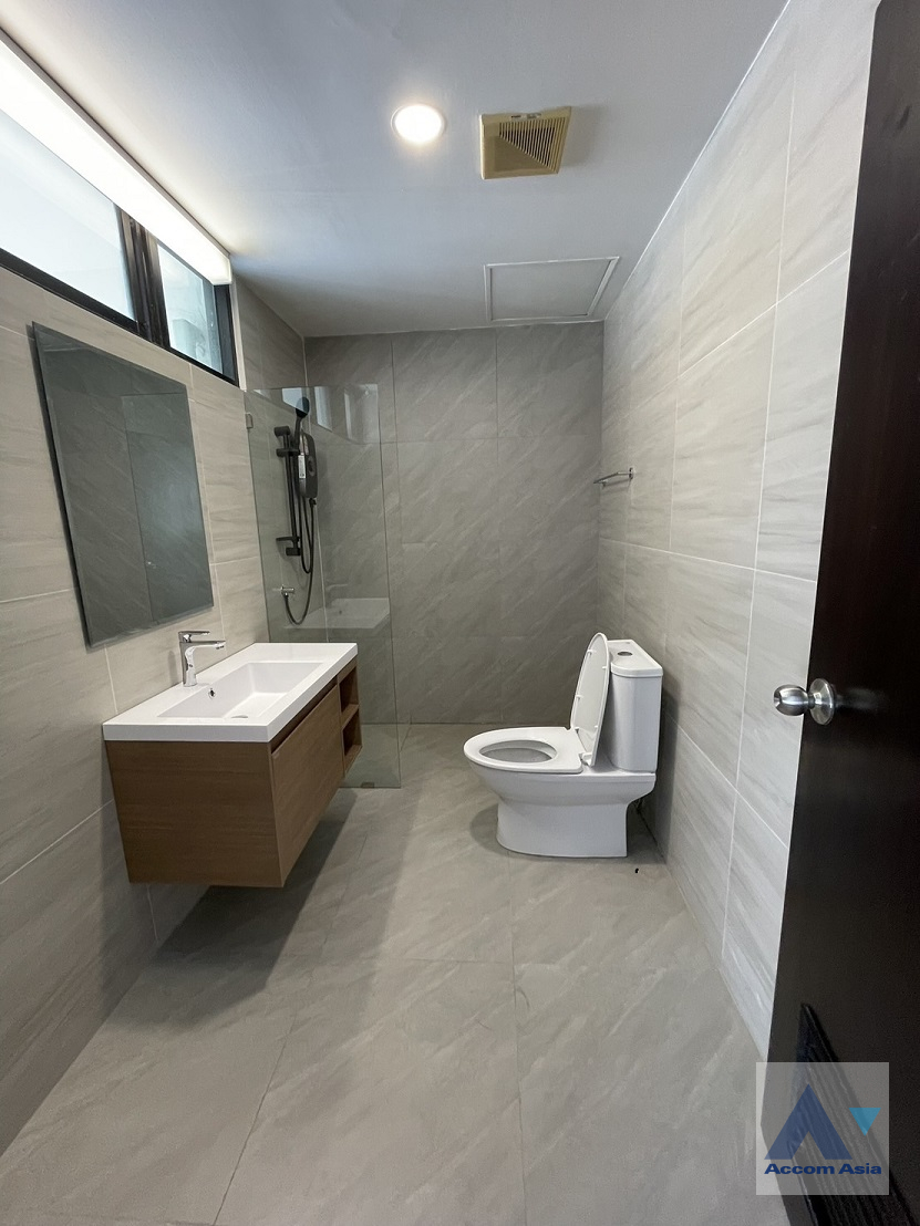 9  3 br Condominium for rent and sale in Sathorn ,Bangkok BTS Sala Daeng - MRT Lumphini at Sathorn Gardens 1511931