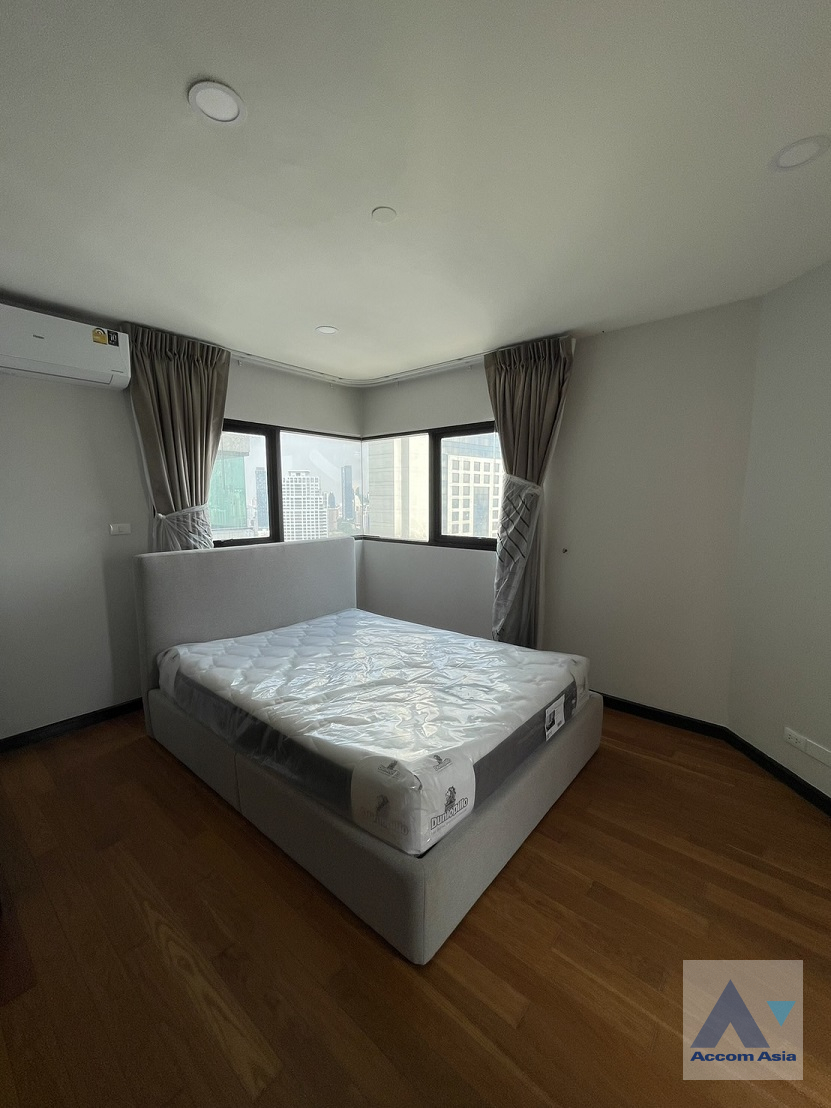 11  3 br Condominium for rent and sale in Sathorn ,Bangkok BTS Sala Daeng - MRT Lumphini at Sathorn Gardens 1511931