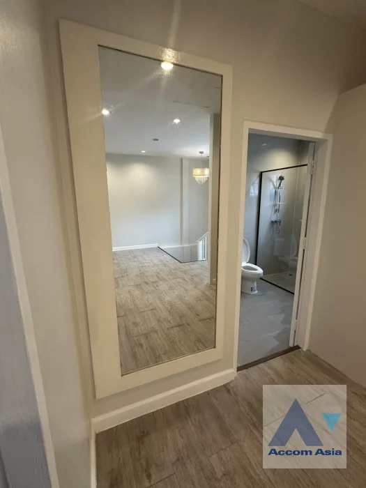 15  2 br House for rent and sale in Sukhumvit ,Bangkok BTS Thong Lo at The urban forestry residence 2612021