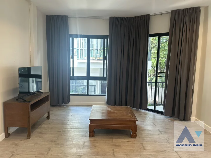  2  2 br House for rent and sale in Sukhumvit ,Bangkok BTS Thong Lo at The urban forestry residence 2612021