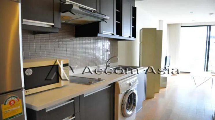 5  1 br Condominium For Rent in Ploenchit ,Bangkok BTS Ratchadamri at Noble Ambience Sarasin 1512023