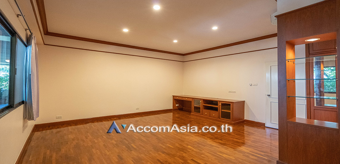 7  3 br Apartment for rent and sale in Sukhumvit ,Bangkok BTS Ekkamai at A peaceful location 1412024