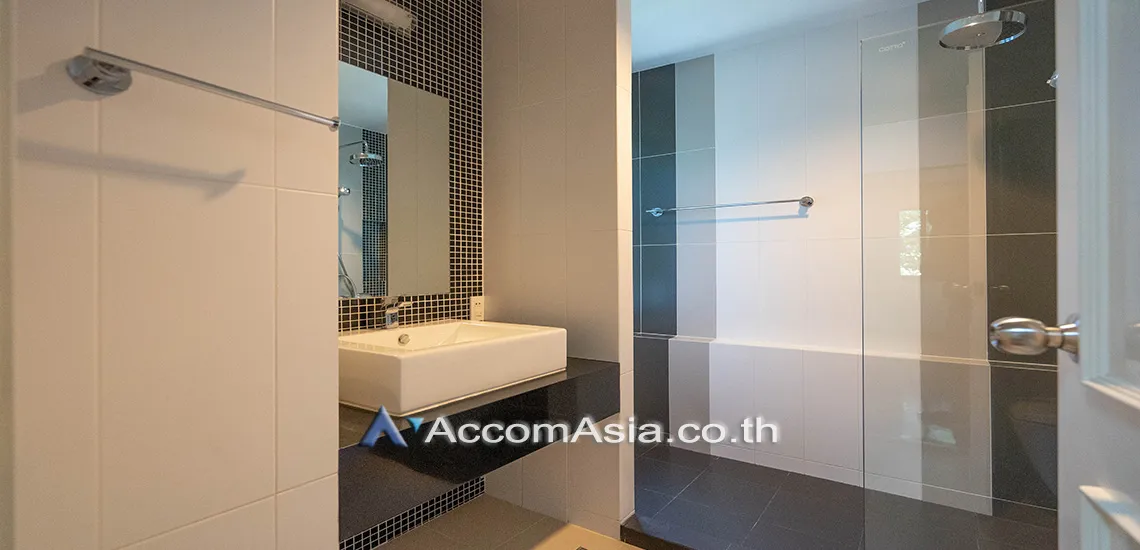 12  3 br Apartment for rent and sale in Sukhumvit ,Bangkok BTS Ekkamai at A peaceful location 1412024