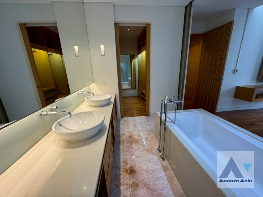 15  2 br Condominium For Rent in Sukhumvit ,Bangkok MRT Sukhumvit - BTS Asok at Domus 16 1512069