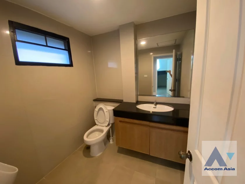 16  4 br House For Rent in Sukhumvit ,Bangkok BTS Thong Lo at The urban forestry residence 1512096