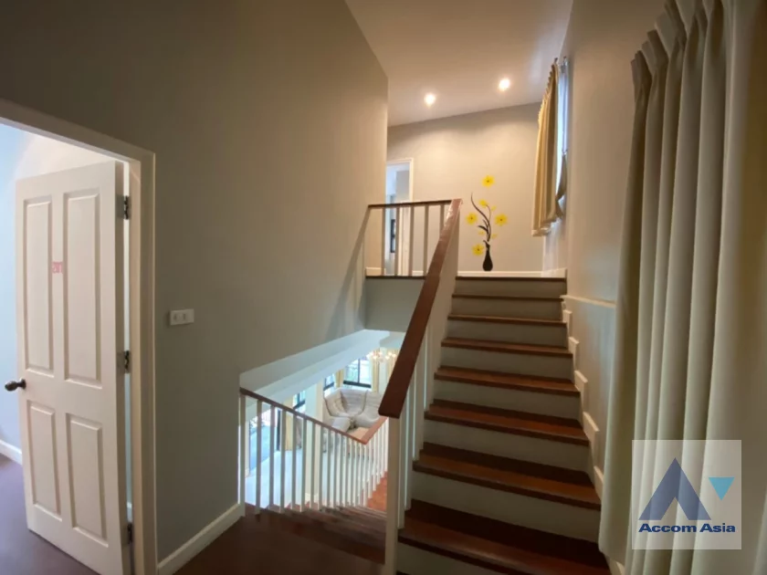 4  4 br House For Rent in Sukhumvit ,Bangkok BTS Thong Lo at The urban forestry residence 1512096