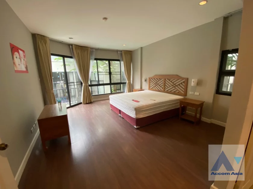5  4 br House For Rent in Sukhumvit ,Bangkok BTS Thong Lo at The urban forestry residence 1512096