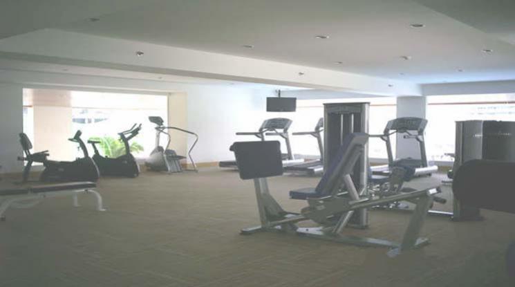 8  3 br Apartment For Rent in Sukhumvit ,Bangkok BTS Phrom Phong at Apartment with Top Facilities, Close to Emshere 1412098