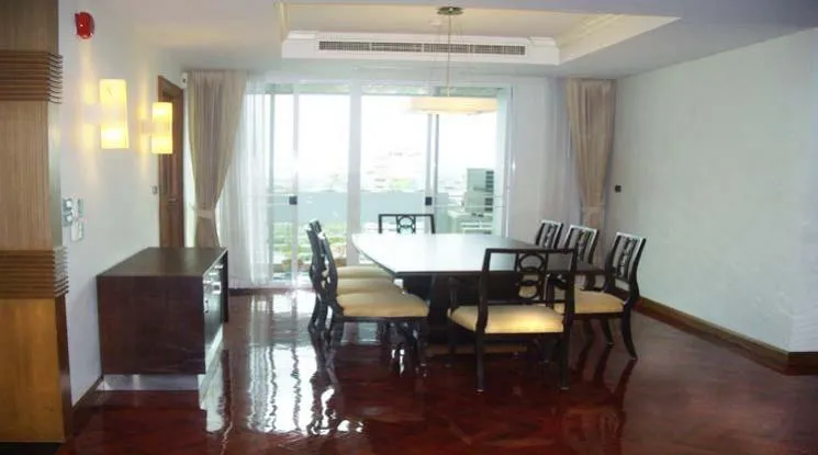  2  3 br Apartment For Rent in Sukhumvit ,Bangkok BTS Nana at Fully Furnished Apartment, Only 2 mins walk to BTS 1412099