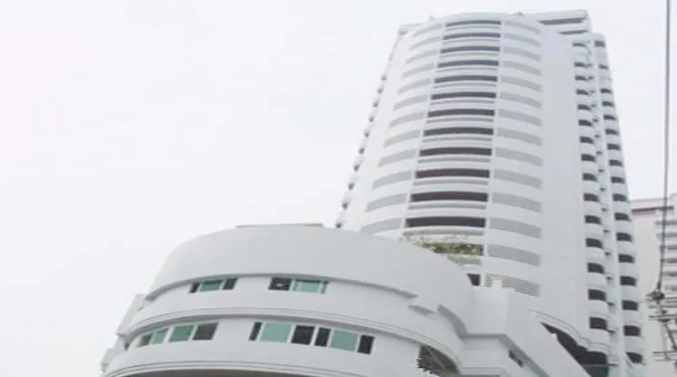 9  3 br Apartment For Rent in Sukhumvit ,Bangkok BTS Nana at Fully Furnished Apartment, Only 2 mins walk to BTS 1412099