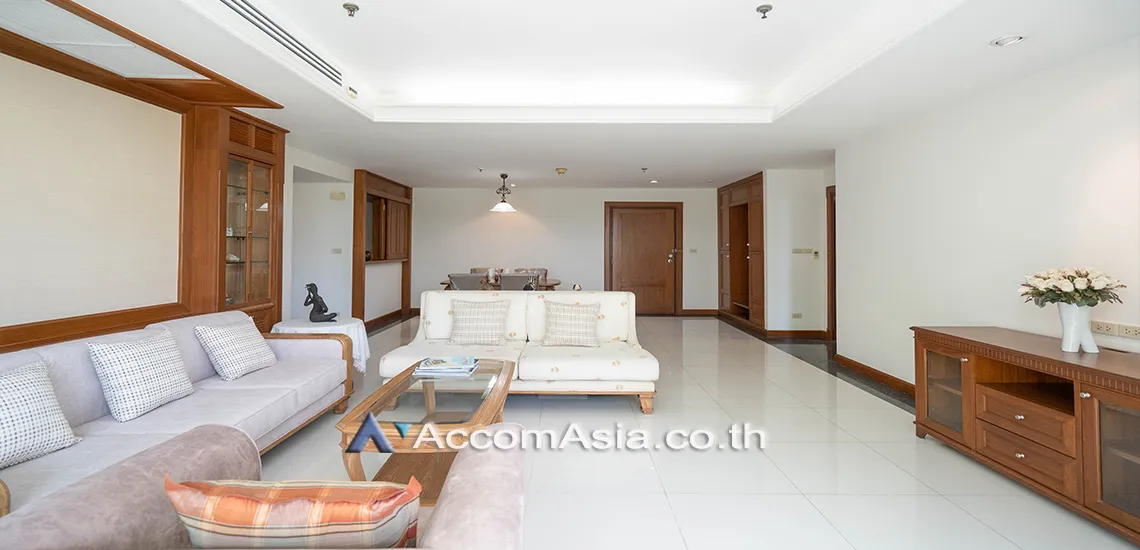  1  3 br Apartment For Rent in Sathorn ,Bangkok BTS Chong Nonsi at Thai Colonial Style 1412107