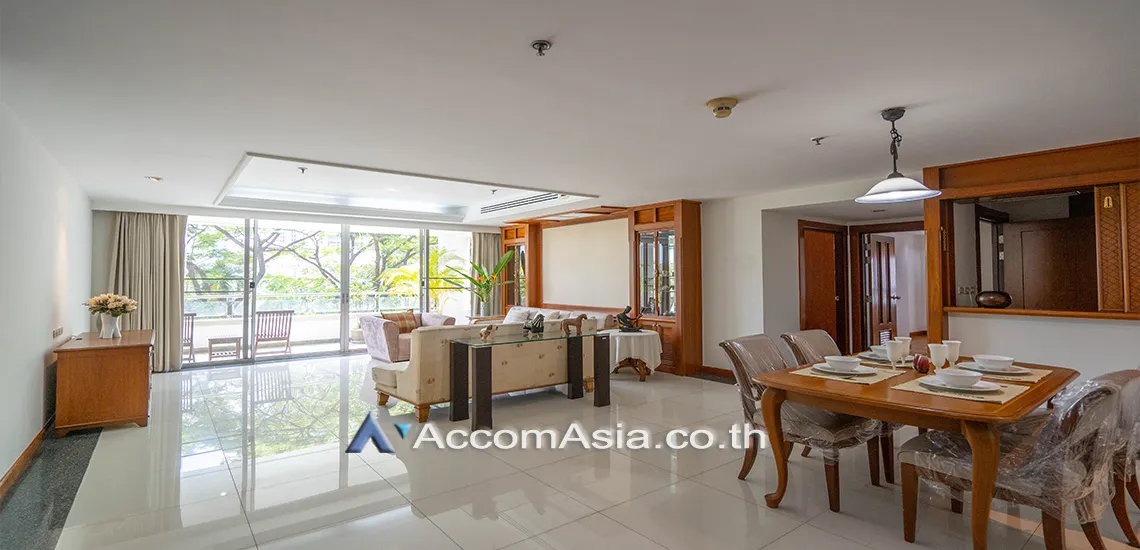 unit 3 Bedrooms  Apartment For Rent in Sathorn, Bangkok  near BTS Chong Nonsi (1412107)