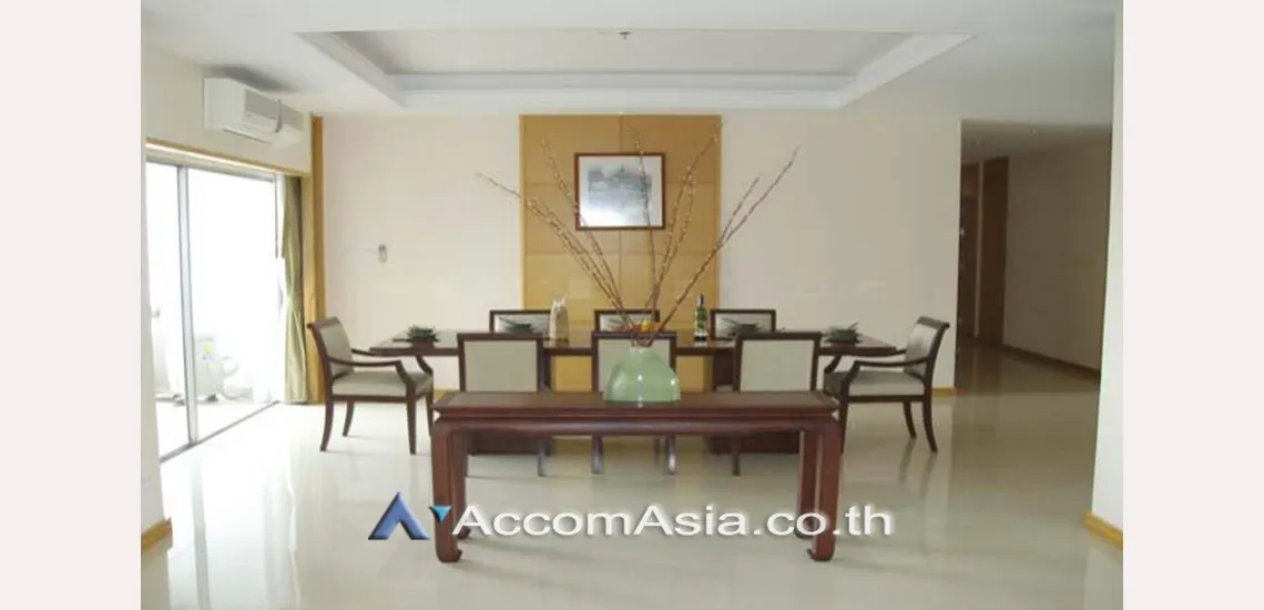 4  3 br Apartment For Rent in Sathorn ,Bangkok MRT Lumphini at Cozy and Convenient Apartment Near Garden Intl 1412108