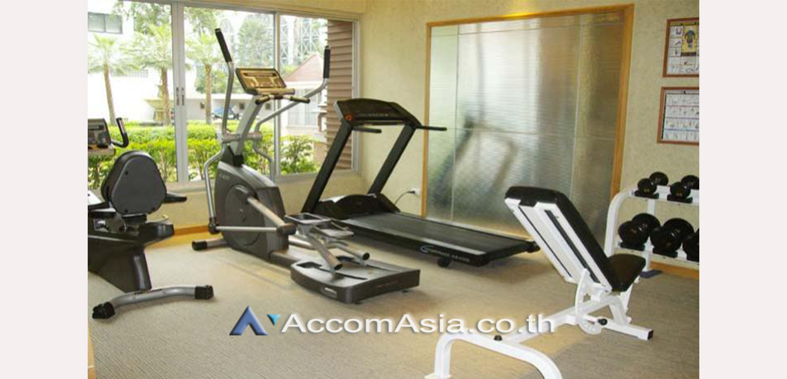 9  3 br Apartment For Rent in Sathorn ,Bangkok MRT Lumphini at Cozy and Convenient Apartment Near Garden Intl 1412108