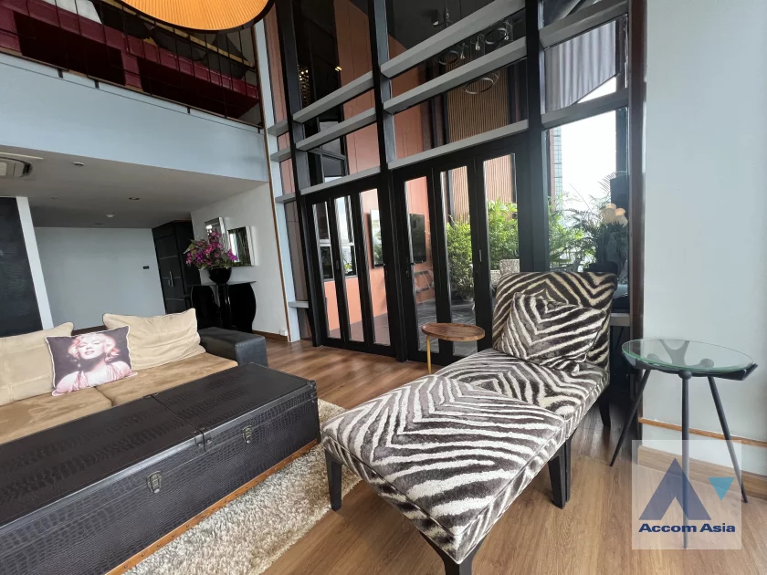 5  5 br Condominium for rent and sale in Ploenchit ,Bangkok BTS Ploenchit at All Seasons Mansion 1512174
