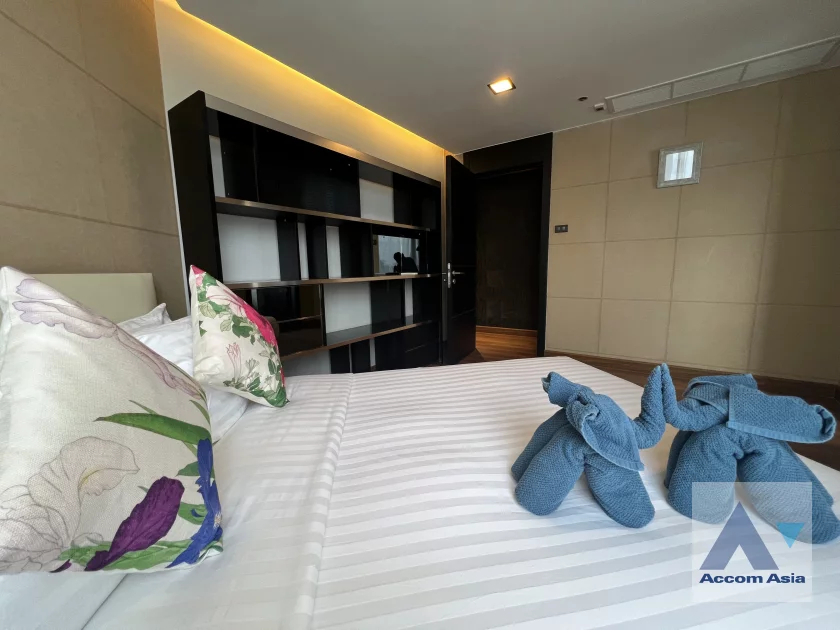 16  5 br Condominium for rent and sale in Ploenchit ,Bangkok BTS Ploenchit at All Seasons Mansion 1512174