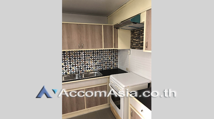  1  2 br Apartment For Rent in Sukhumvit ,Bangkok MRT Phetchaburi - BTS Asok at Greenery garden and privacy 1512175