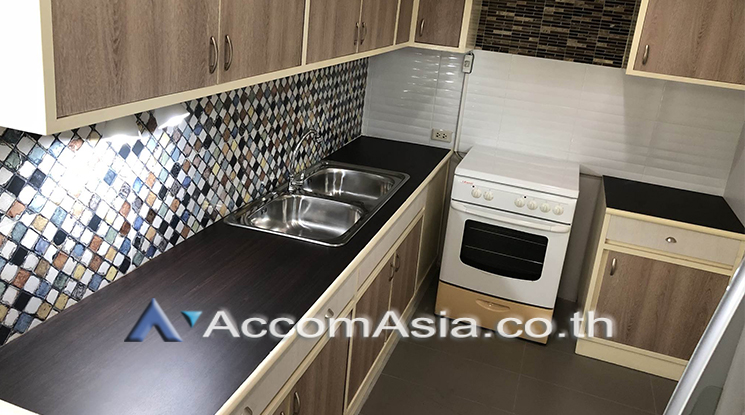 4  2 br Apartment For Rent in Sukhumvit ,Bangkok MRT Phetchaburi - BTS Asok at Greenery garden and privacy 1512175