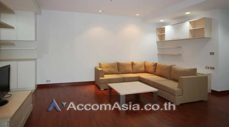 unit 2 Bedrooms  Apartment For Rent in Sukhumvit, Bangkok  near BTS Phrom Phong (1412243)