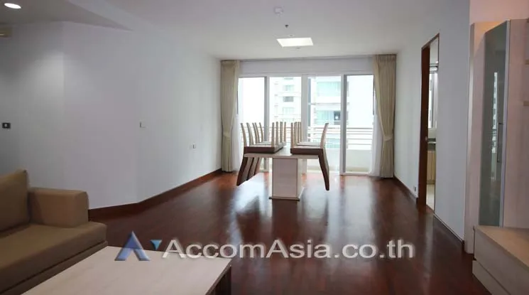 unit 2 Bedrooms  Apartment For Rent in Sukhumvit, Bangkok  near BTS Phrom Phong (1412243)