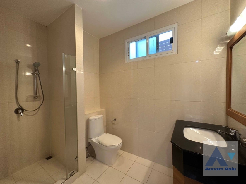 32  5 br House For Rent in Sukhumvit ,Bangkok BTS Phrom Phong 1912248