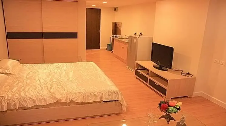  The Trendy Sukhumvit 13 Condominium  for Rent BTS Nana in Sukhumvit Bangkok