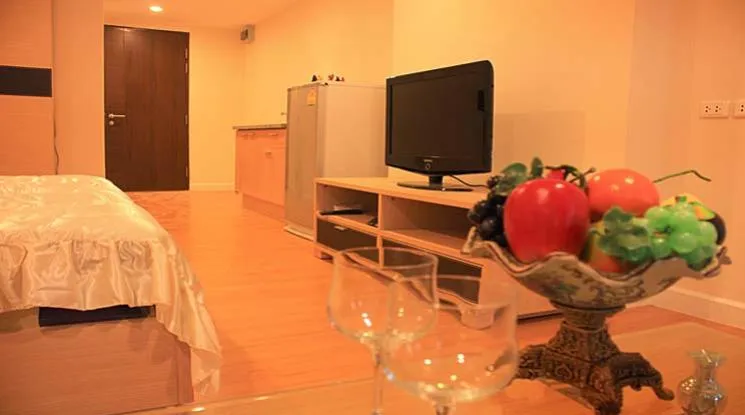 7  Condominium For Rent in Sukhumvit ,Bangkok BTS Nana at The Trendy Sukhumvit 13 1512262