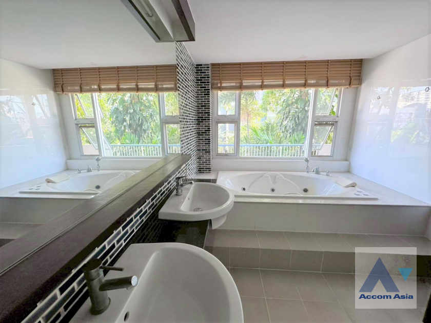 13  5 br Apartment For Rent in Sathorn ,Bangkok BTS Chong Nonsi - MRT Lumphini at Perfect Living In Bangkok 1412277