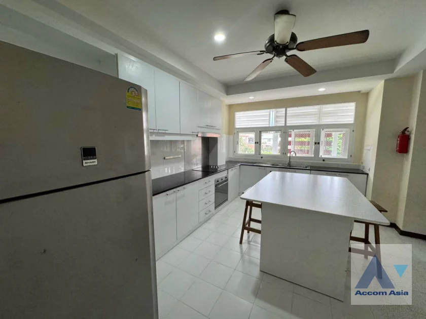 11  4 br Apartment for rent and sale in Sathorn ,Bangkok  at Perfect Living In Bangkok 1412277