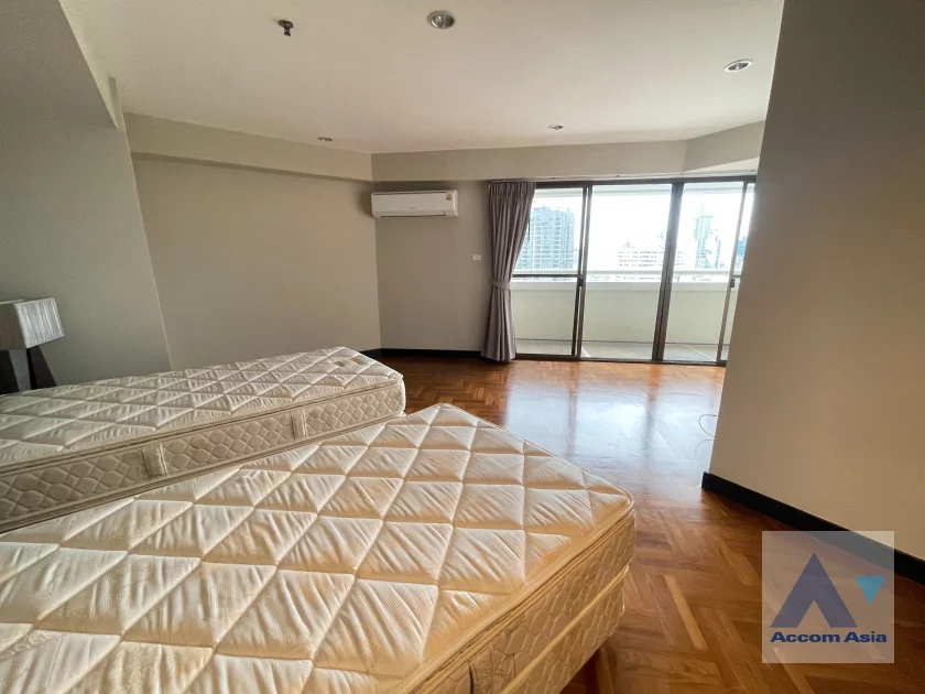 17  3 br Condominium For Rent in Sukhumvit ,Bangkok BTS Phrom Phong at Baan Suanpetch 1512285