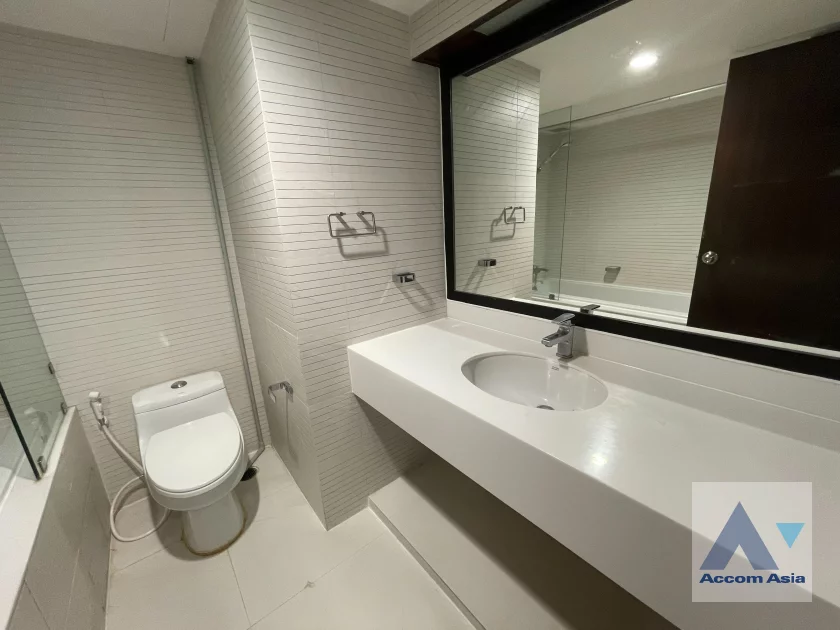 25  3 br Condominium For Rent in Sukhumvit ,Bangkok BTS Phrom Phong at Baan Suanpetch 1512285