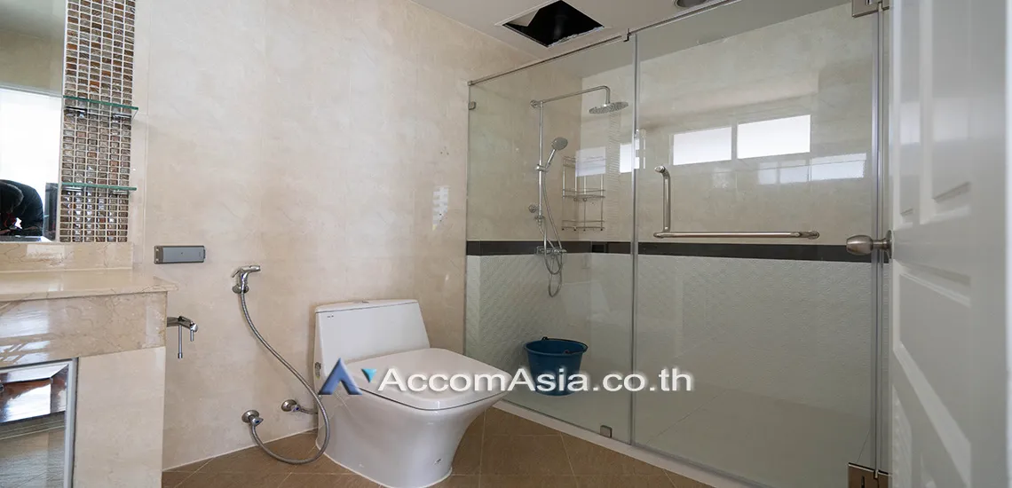 8  2 br Apartment For Rent in Sukhumvit ,Bangkok BTS Asok - MRT Sukhumvit at Perfect for family 1412289