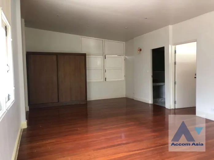 12  House For Rent in Sukhumvit ,Bangkok BTS Ekkamai 1712311