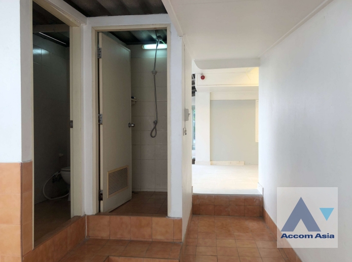 10  House For Rent in Sukhumvit ,Bangkok BTS Ekkamai 1712311