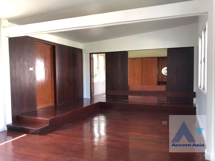 15  House For Rent in Sukhumvit ,Bangkok BTS Ekkamai 1712311